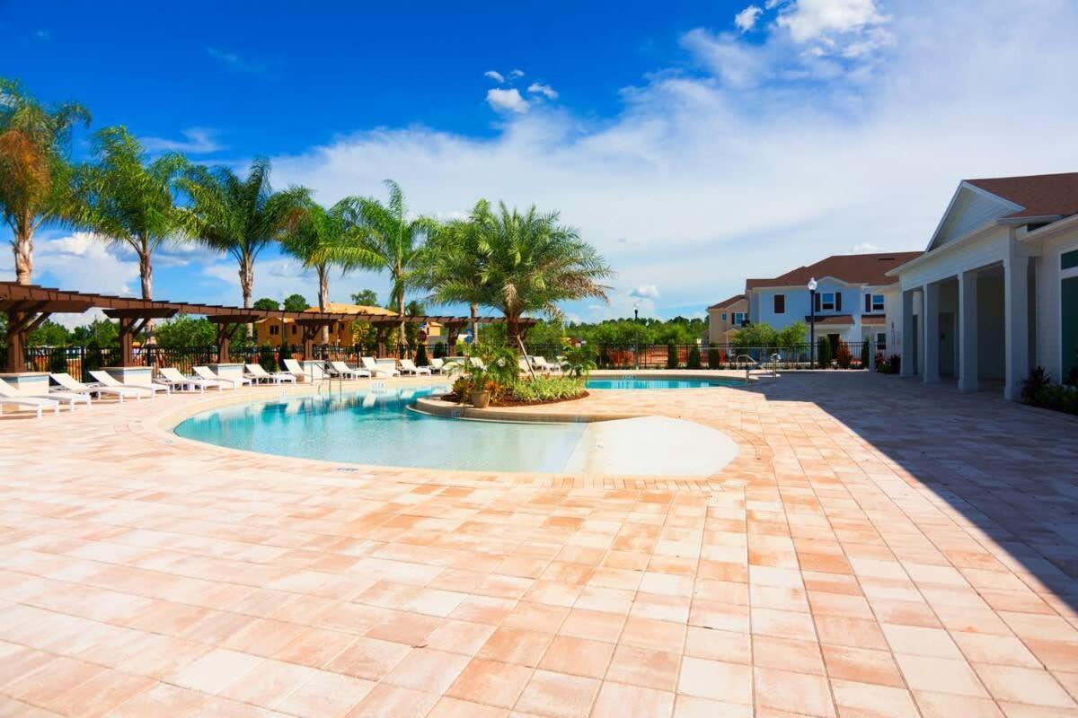 4Br Community Pool Across The Street Wl8989 Villa Kissimmee Exterior foto